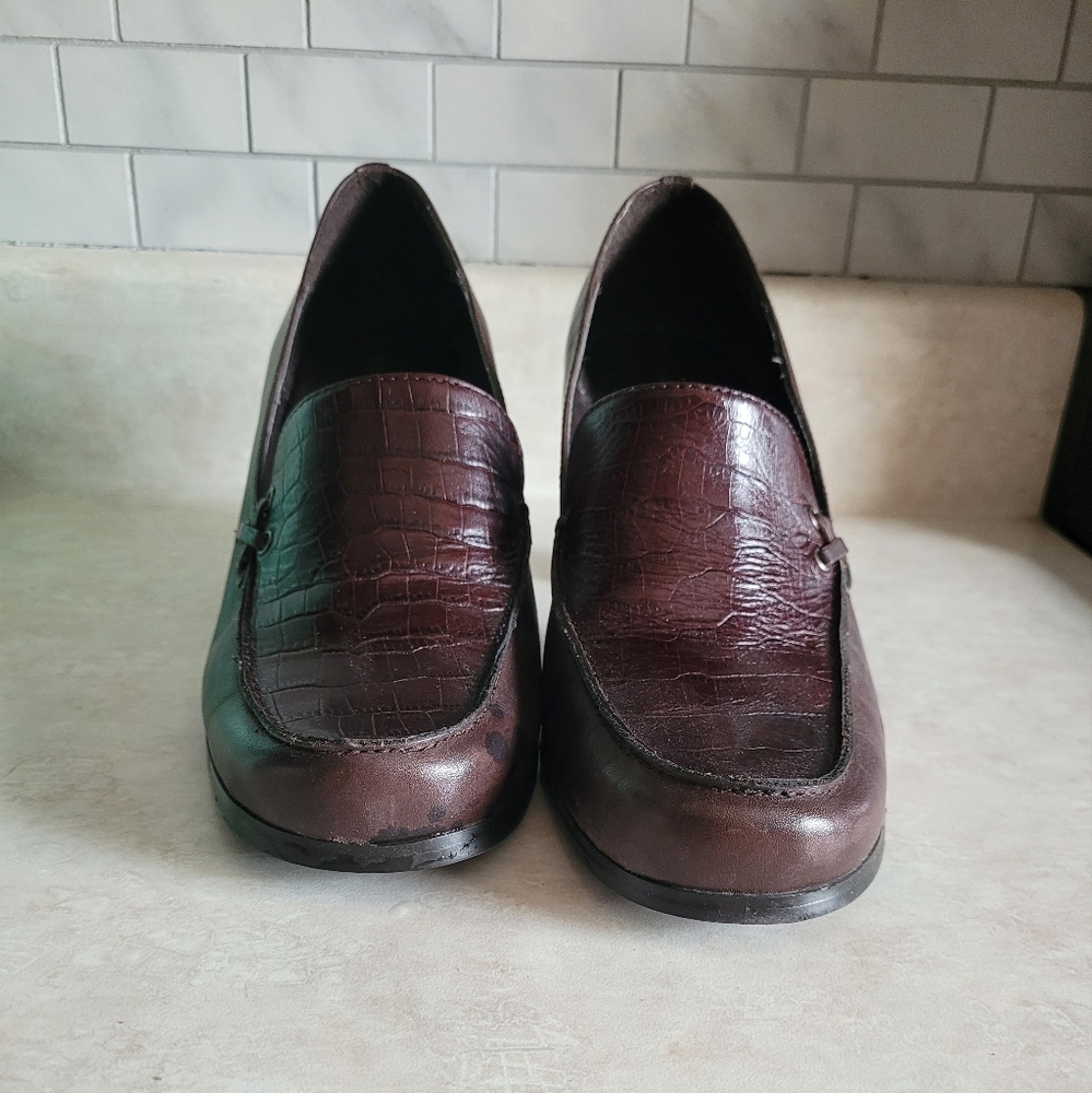 Women's Brown Loafers